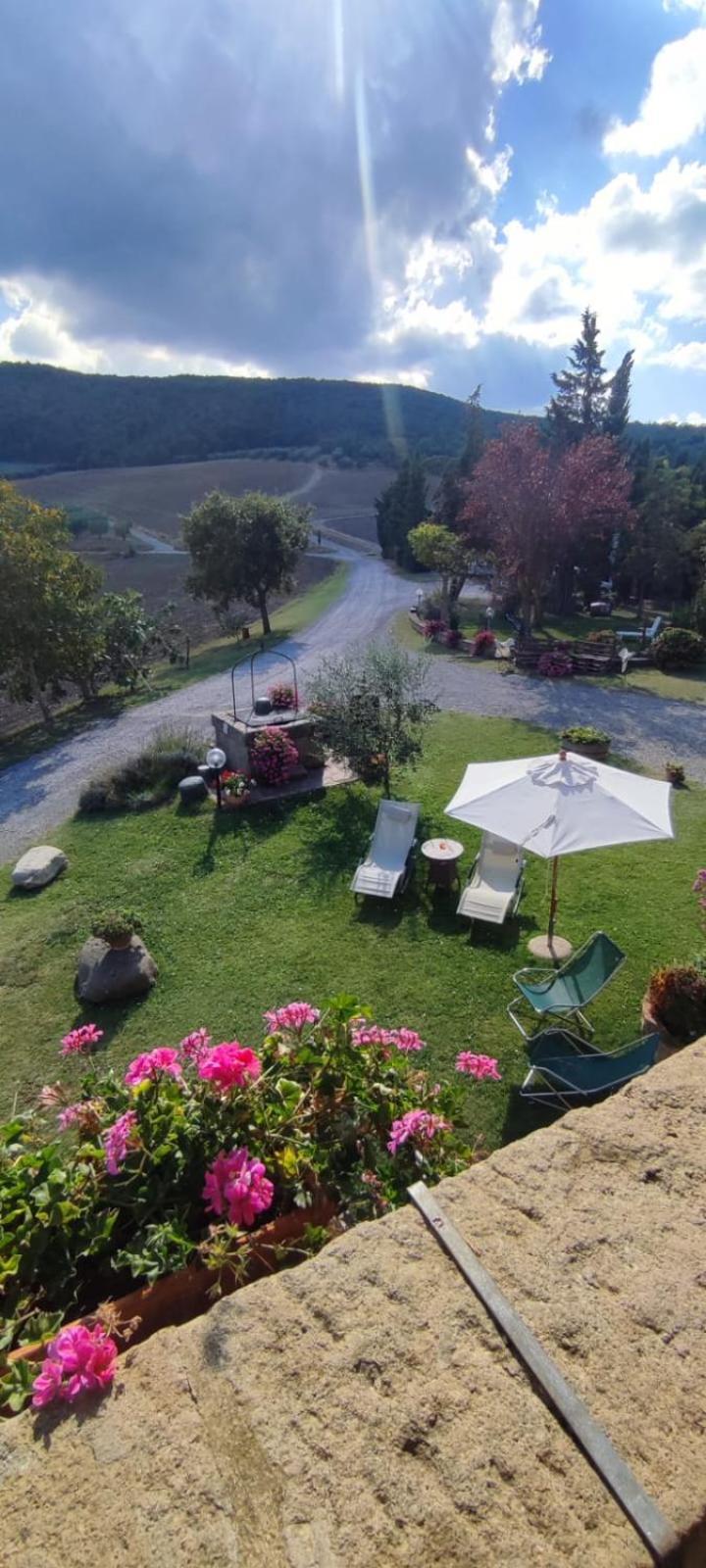 Agriturismo Il Pozzo Кастильоне-д'Орчия Экстерьер фото